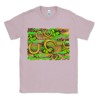 Lilac horseshoe shamrock leopard wood glitter background Classic Tee - Artiststas