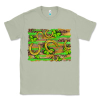 Matcha horseshoe shamrock leopard wood glitter background Classic Tee - Artiststas