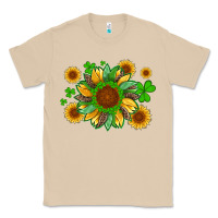 Mushroom st patricks sunflowers with shamrock and glitters with leopard Classic Tee - Artiststas
