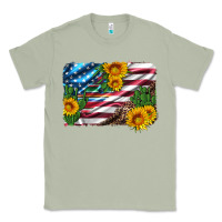 Matcha usa flag and sunflower serape leopard and cactus Classic Tee - Artiststas