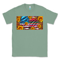 Sage usa flag and serape with leopard and sunflowers license plate Classic Tee - Artiststas