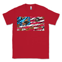 Red usa flag and leopard with wood license plate Classic Tee - Artiststas