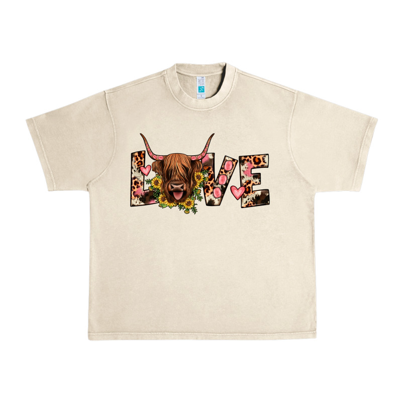 Highland Cow Love Urban Heavy Tee by JahusDesignShop | Teevron