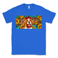 True Royal beagle with sunflowers license plate Classic Tee - Artiststas