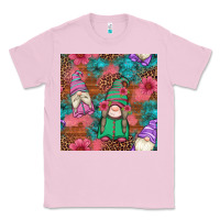 Bubblegum Pink floral easter gnomes seamless pattern Classic Tee - Artiststas