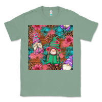 Sage floral easter gnomes seamless pattern Classic Tee - Artiststas