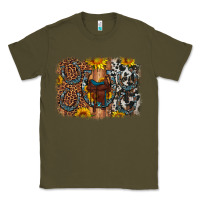 Army Green saddle sunflower horseshoe cowhide leopard background Classic Tee - Artiststas