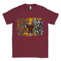 Burgundy saddle sunflower horseshoe cowhide leopard background Classic Tee - Artiststas