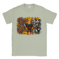 Matcha saddle sunflower horseshoe cowhide leopard background Classic Tee - Artiststas
