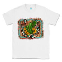 White cactus sunflower cowhide horseshoe  background Classic Tee - Artiststas
