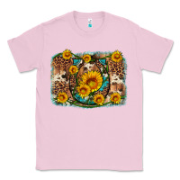 Bubblegum Pink sunflower gemstone leopard cowhide horseshoe background Classic Tee - Artiststas