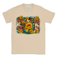 Mushroom sunflower gemstone leopard cowhide horseshoe background Classic Tee - Artiststas