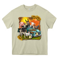 Mossy farm truck with farm animals Heavy Core Tee - texasbilliewilder