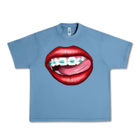 Pebble Blue Lips Dental Braces Urban Heavy Tee - Artiststas