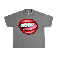 Tornado Lips Dental Braces Urban Heavy Tee - Artiststas