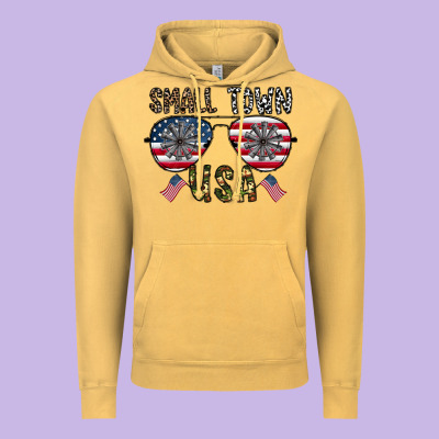 Small Town Usa Vintage Hoodie Designed By Cowhidedigitalart