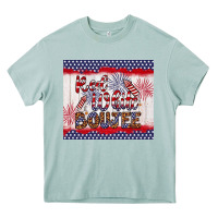 Arona red white boujee Heavy Core Tee - Artiststas