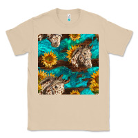 Mushroom appaloosa horses and sunflowers seamless pattern Classic Tee - BundleAndBundleShop