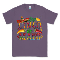Lavender cinco de mayo with pepper and sombrero Classic Tee - Artiststas