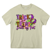 Mossy Trick or treat smell my feet Heavy Core Tee - RanaPortraitStore