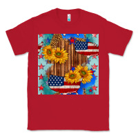 Red usa map with sunflowers and leopard seamless pattern Classic Tee - BundleAndBundleShop