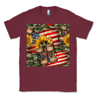Burgundy usa flag with army boot seamless pattern Classic Tee - BundleAndBundleShop
