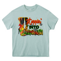 Arona Steppin' into Juneteenth black fashion girl Heavy Core Tee - RanaPortraitStore