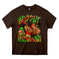 Chocolate Brown Steppin' into Juneteenth sneaker and heel afro wom Heavy Core Tee - RanaPortraitStore