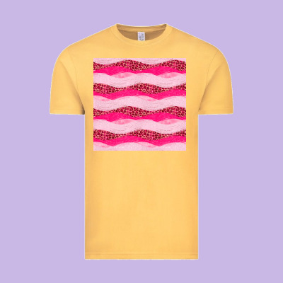 Valentines Day Glitter And Leopard Seamless Pattern Vintage Tee Designed By Bundleandbundleshop