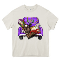 Cream Mardi Gras Truck With Farm Animals Heavy Core Tee - RanaPortraitStore
