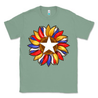 Sage american flag and sunflower with star Classic Tee - Artiststas