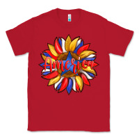 Red america with american flag colors and sunflower with star Classic Tee - Artiststas