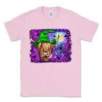 Bubblegum Pink highland cow halloween Classic Tee - JahusDesignShop