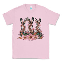 Bubblegum Pink rabbits with blossom flower Classic Tee - Artiststas