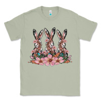 Matcha rabbits with blossom flower Classic Tee - Artiststas
