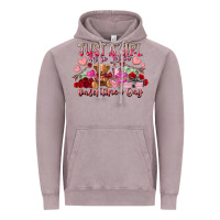 Vintage Zinc just  girl who loves valentines day Vintage Hoodie - RacoonDesign