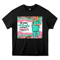 Black she works willingly with her hands blonde nurse Heavy Core Tee - RanaPortraitStore