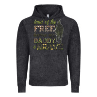 Vintage Black land of the free because my daddy is brave Vintage Hoodie - HRA Design Shop