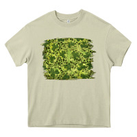 Mossy st patricks day shamrock leopard background Heavy Core Tee - RanaPortraitStore