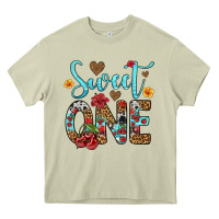 Mossy sweet one cherry Heavy Core Tee - Artiststas