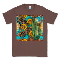 Chestnut horseshoe and cactus Classic Tee - BundleAndBundleShop