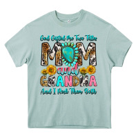 Arona god gifted me two titles mom and grandma and i roc Heavy Core Tee - RanaPortraitStore