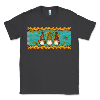 Smoke coffee gnomes Classic Tee - Artiststas