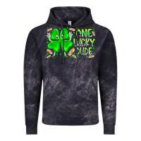 Cloud Black one lucky dude Vintage Hoodie - RacoonDesign
