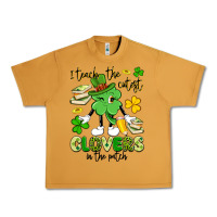 Peanut Butter i teach the cutest clovers in the patch Urban Heavy Tee - Artiststas