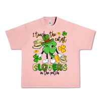 Salmon i teach the cutest clovers in the patch Urban Heavy Tee - Artiststas