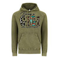 Vintage Olive being a gigi makes my life complate Vintage Hoodie - CowhideDigitalArt