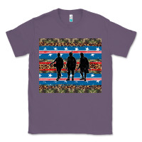 Lavender armed forces day soldier Classic Tee - Artiststas