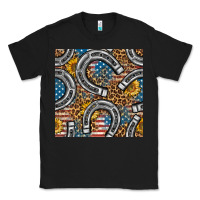 Black American Flag Horseshoe Deamless Pattern Classic Tee - BundleAndBundleShop