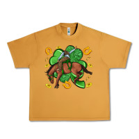 Peanut Butter cowboy with shamrock Urban Heavy Tee - Artiststas